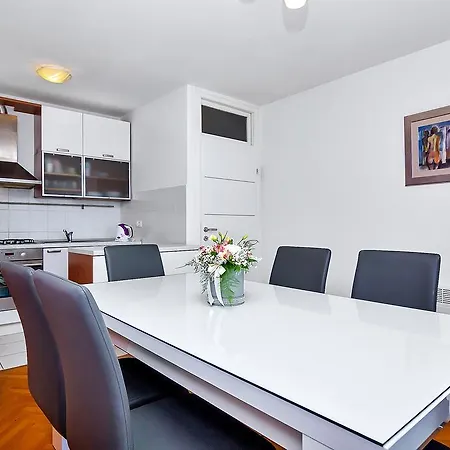 Gradiscanskih Apartment